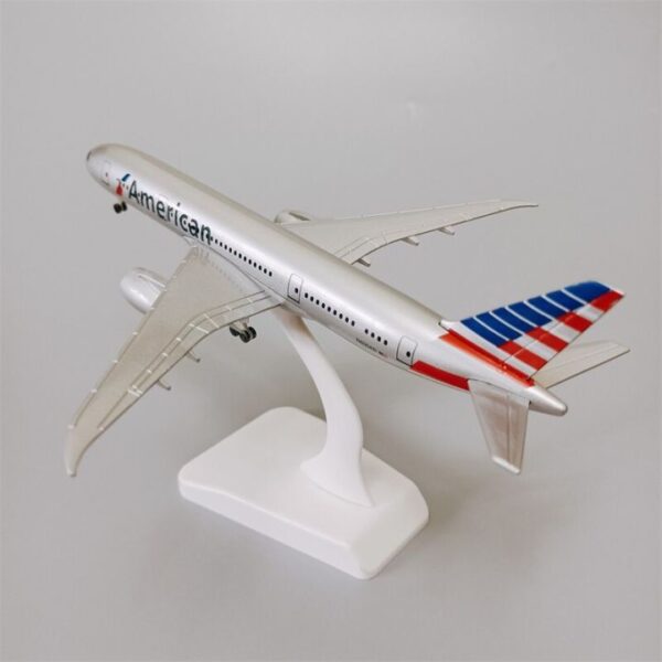 American Airlines Boeing 787(20cm) with tyre Airplane model United States B777 Plane model 16CM Alloy Metal Diecast Aircraft model Toy