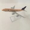 Airplane Model SAUDI ARABIAN Airlines model 16 cm  Boeing 777 airplane 16CM Metal alloy diecast 1:400 airplane model toy for children - Image 4